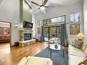 Village Point 120 townhouse Breckenridge